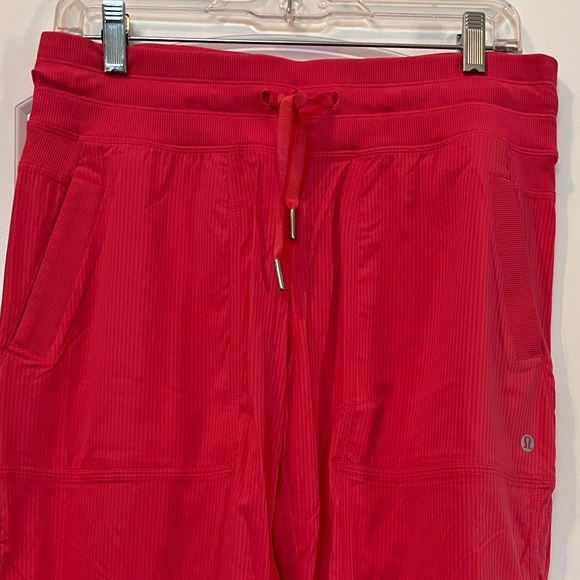 NWOT Lululemon Dance Studio Mid-Rise Pants -  Short 8 - Glaze Pink - Picture 7 of 12